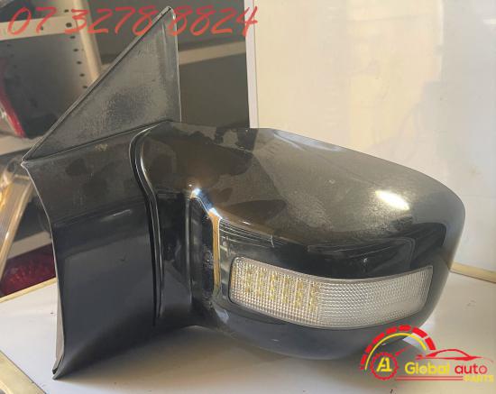 nissan Elgrand Nov 2003 Parts 