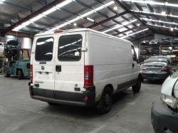 2005 Fiat  JTD -M- (5 SPEED) FWD image 3