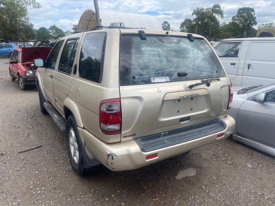 nissan Pathfinder 1997 Parts & Wrecking
