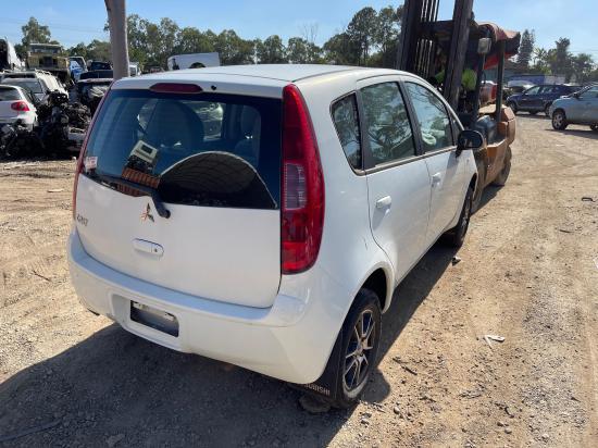 mitsubishi Colt 2004 Parts & Wrecking