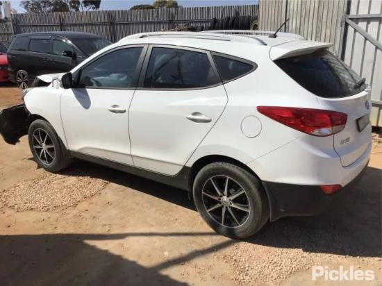 hyundai Ix35 LM Mar 2014 Parts & Wrecking