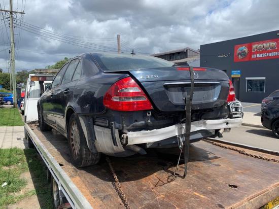 mercedes benz E320 W211 2003 Parts & Wrecking