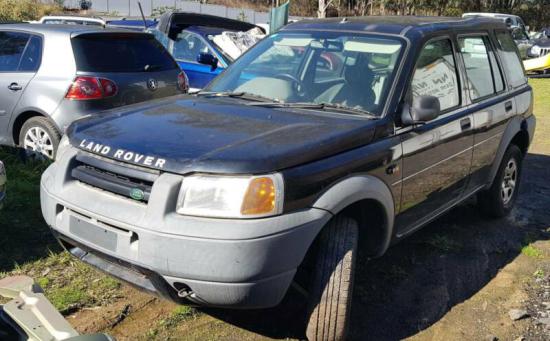 land rover 2000 Parts & Wrecking