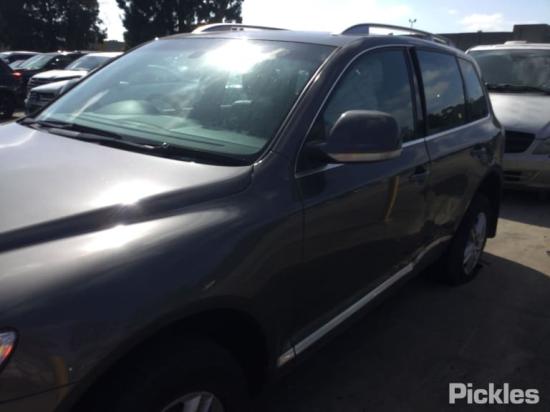 volkswagen Touareg 2010 Parts & Wrecking