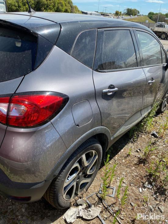 renault Captur 2016 Parts & Wrecking