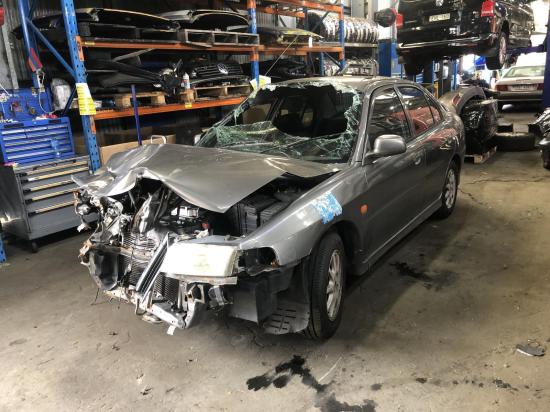mitsubishi Lancer GLXI CE II 2000 Parts & Wrecking