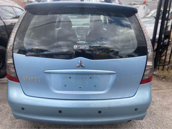 mitsubishi Grandis 2005 Parts & Wrecking