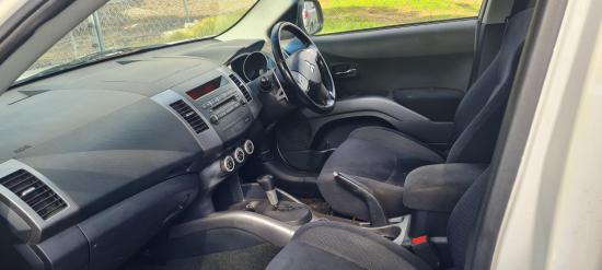 mitsubishi Outlander ZG XLS Jan 2007 Parts & Wrecking