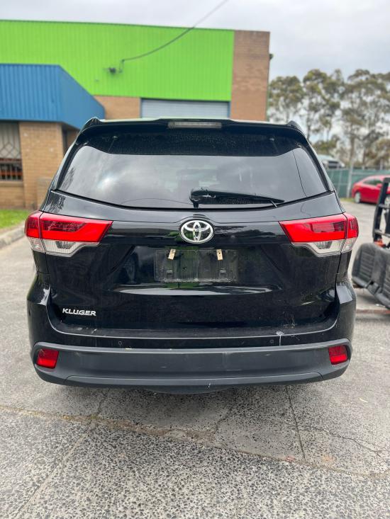 toyota Kluger GSU50R Nov 2016 Parts & Wrecking