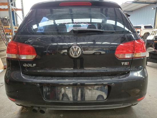 volkswagen Apr 2011 Parts & Wrecking