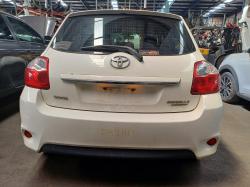 2010 Toyota Corolla image 3