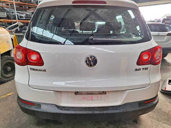 volkswagen Sep 2009 Parts & Wrecking