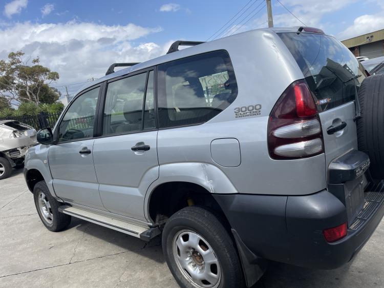 toyota Prado 120s PRADO 120S Apr 2004 Parts & Wrecking