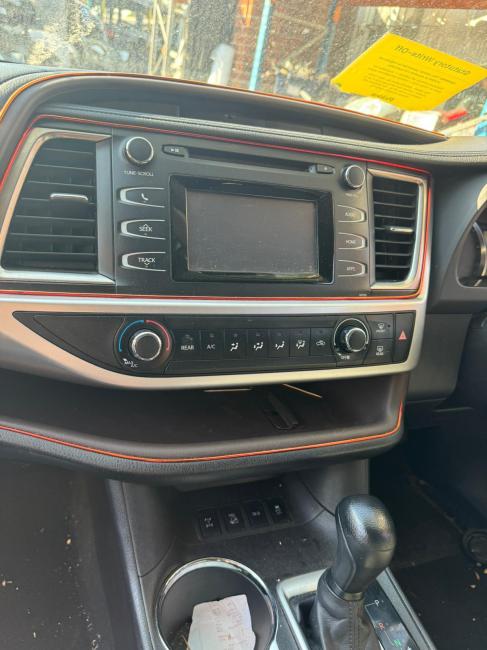 toyota Kluger 2015 Parts & Wrecking