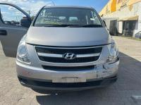 2012 Hyundai Iload image 3