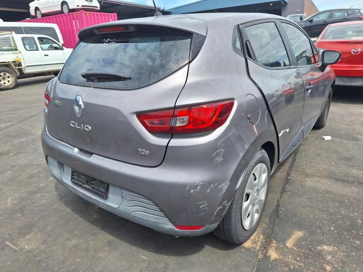renault Clio Sep 2015 Parts & Wrecking