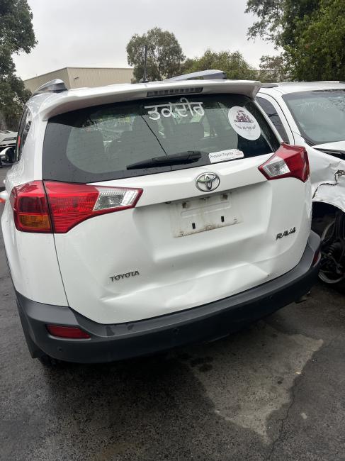 toyota Rav 4 Apr 2014 Parts & Wrecking