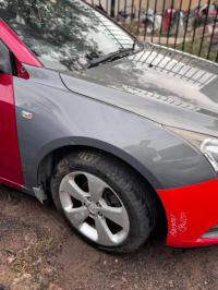 2010 Holden Cruze image 3