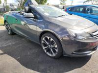 2015 Holden Cascada image 3