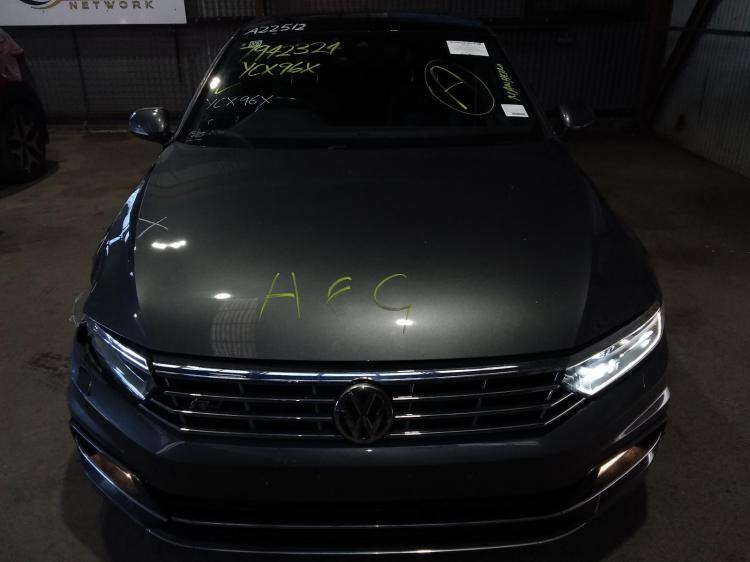 volkswagen Passat B8/MK7 140TDI HIGHLINE Dec 2015 Parts & Wrecking