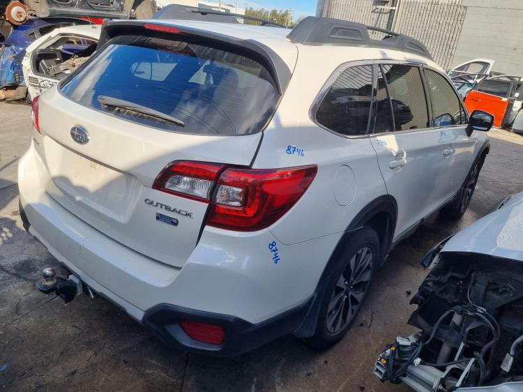 subaru Outback PREMIUM 2015 Parts & Wrecking