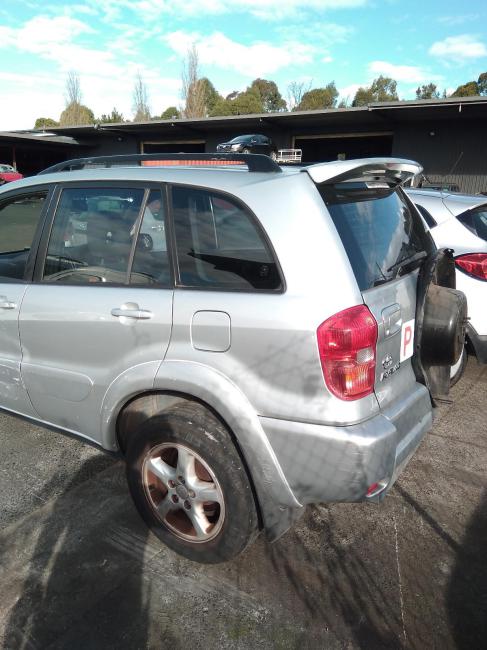 toyota Rav4 Sep 2002 Parts & Wrecking