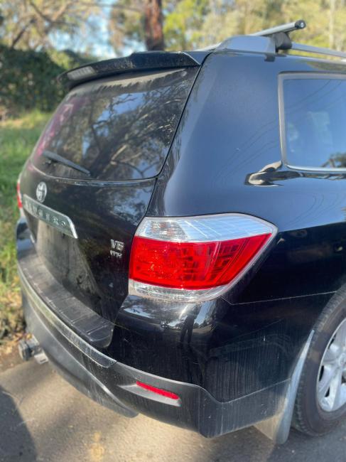 toyota Kluger 2011 Parts & Wrecking