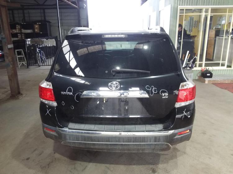 toyota Kluger Jan 2012 Parts & Wrecking