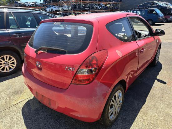hyundai I20 PB Sep 2011 FRONT Bar Brkt/reinforcement 
