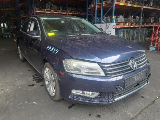 volkswagen Passat 3C Jun 2013 RIGHT TAILLIGHT 