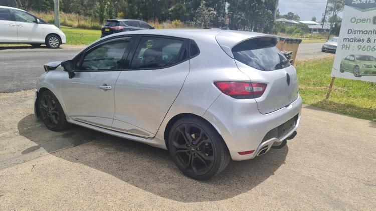 renault Clio RS200 X98 Oct 2013 Parts & Wrecking