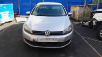 2011 Volkswagen Golf image 3