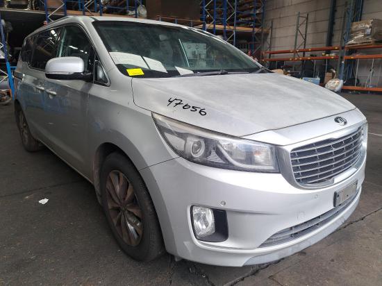 kia Carnival YP Dec 2015 REAR GARNISH 