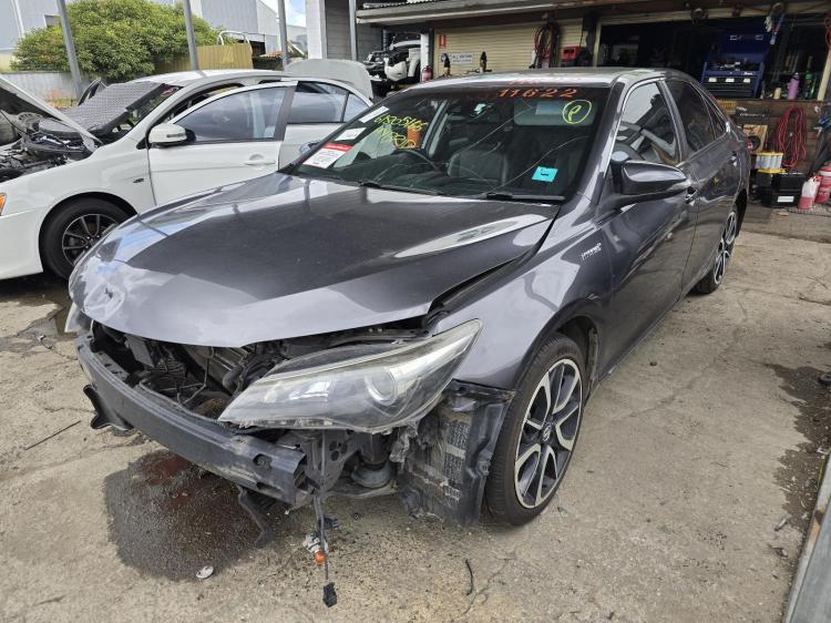 toyota Camry AVV50 ATARA SL HYBRID Sep 2015 Parts & Wrecking