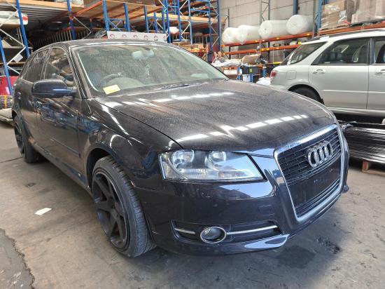 audi A3 RIGHT HEADLAMP 