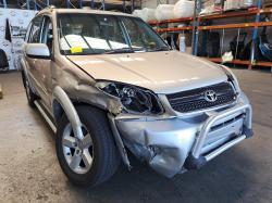 Toyota Rav4 image 3