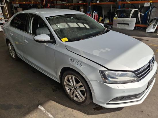 volkswagen Jetta 1B Apr 2017 RIGHT FRONT DOOR 
