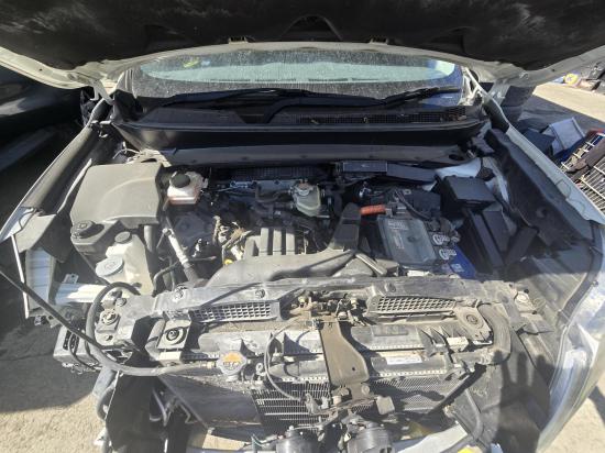 nissan Pathfinder R52 ST HYBRID May 2015 Engine Motor 