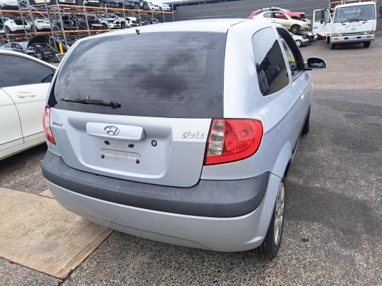 hyundai Getz TB Oct 2011 RIGHT FRONT DOOR 