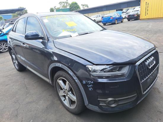 audi Q3 2012 RIGHT FRONT DOOR 