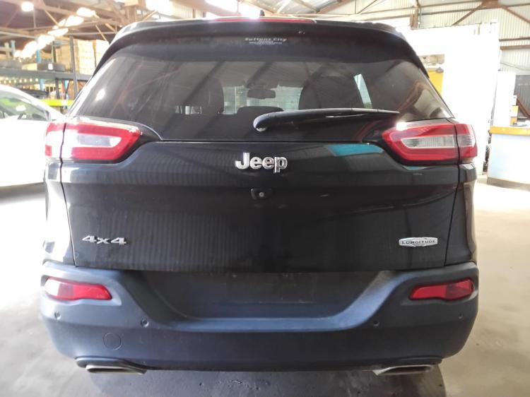 jeep Cherokee LONGITUDE Apr 2016 Parts & Wrecking