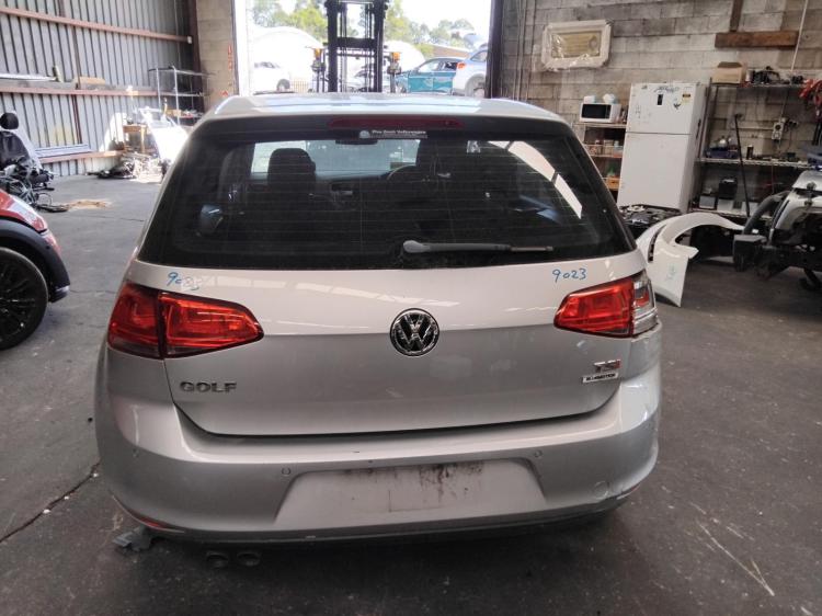 volkswagen Golf 90 TSI COMFORTLINE GEN 7 2015 Parts & Wrecking