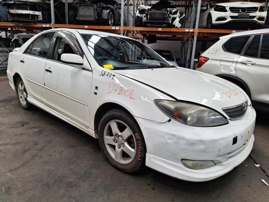 toyota Camry 2002 LEFT DOOR MIRROR 