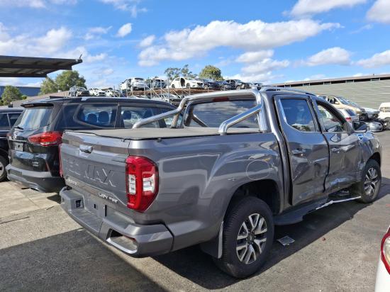 ldv T60 Jan RIGHT FRONT DOOR WINDOW 