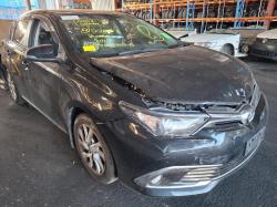 Toyota Corolla ZRE182R image 3