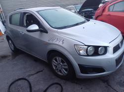 Holden Barina image 3
