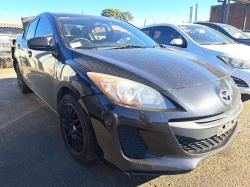 2013 Mazda 3 image 3