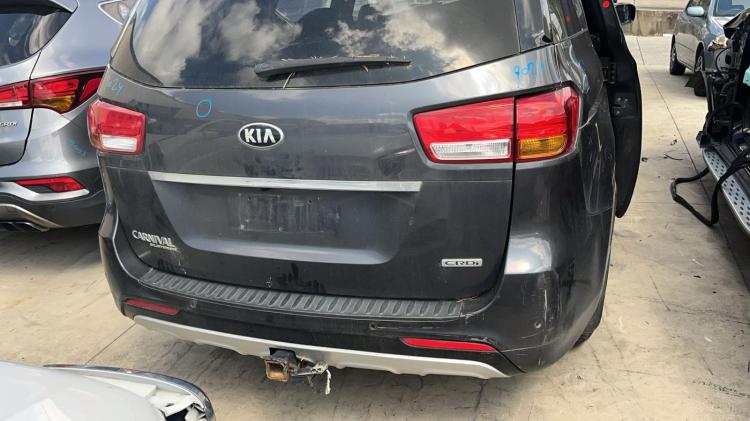 kia Carnival PLATINUM YP 2015 Parts & Wrecking