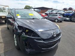 2011 Mazda 3 image 3