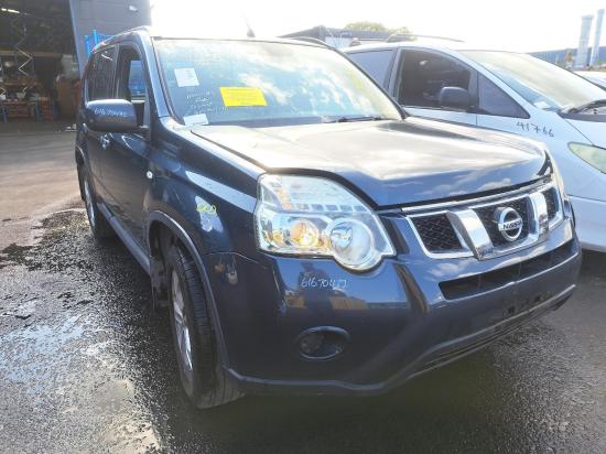 nissan Xtrail LEFT REAR DOOR 